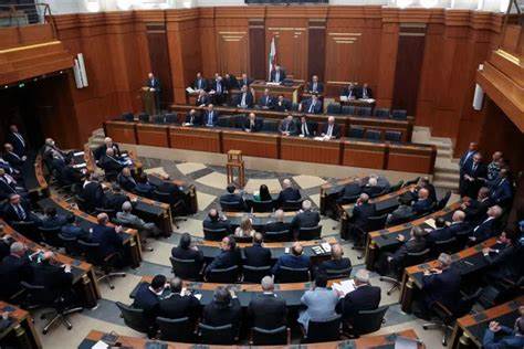 نقاش نيابي حول قانون الانتخابات وسط تباين سياسي… والاتفاق مؤجل