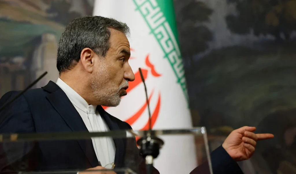 عراقجي: إيران ليست لبنان… وأيّ اعتداء سيُقابَل بردّ فوري