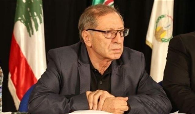 الصحافي محمد شحادة رئيس تحرير موقع ’’هوانا لبنان‘‘ آثر الثبات على أرض الجنوب اللبناني يتابع الإعتداءات الوحشية الإسرائيلية ويكشف حقيقتها ويوثقها عبر الخبر والصورة إلى أن اغتاله العدو الإسرائيلي في محاولة منه لاغتيال الحقيقة.